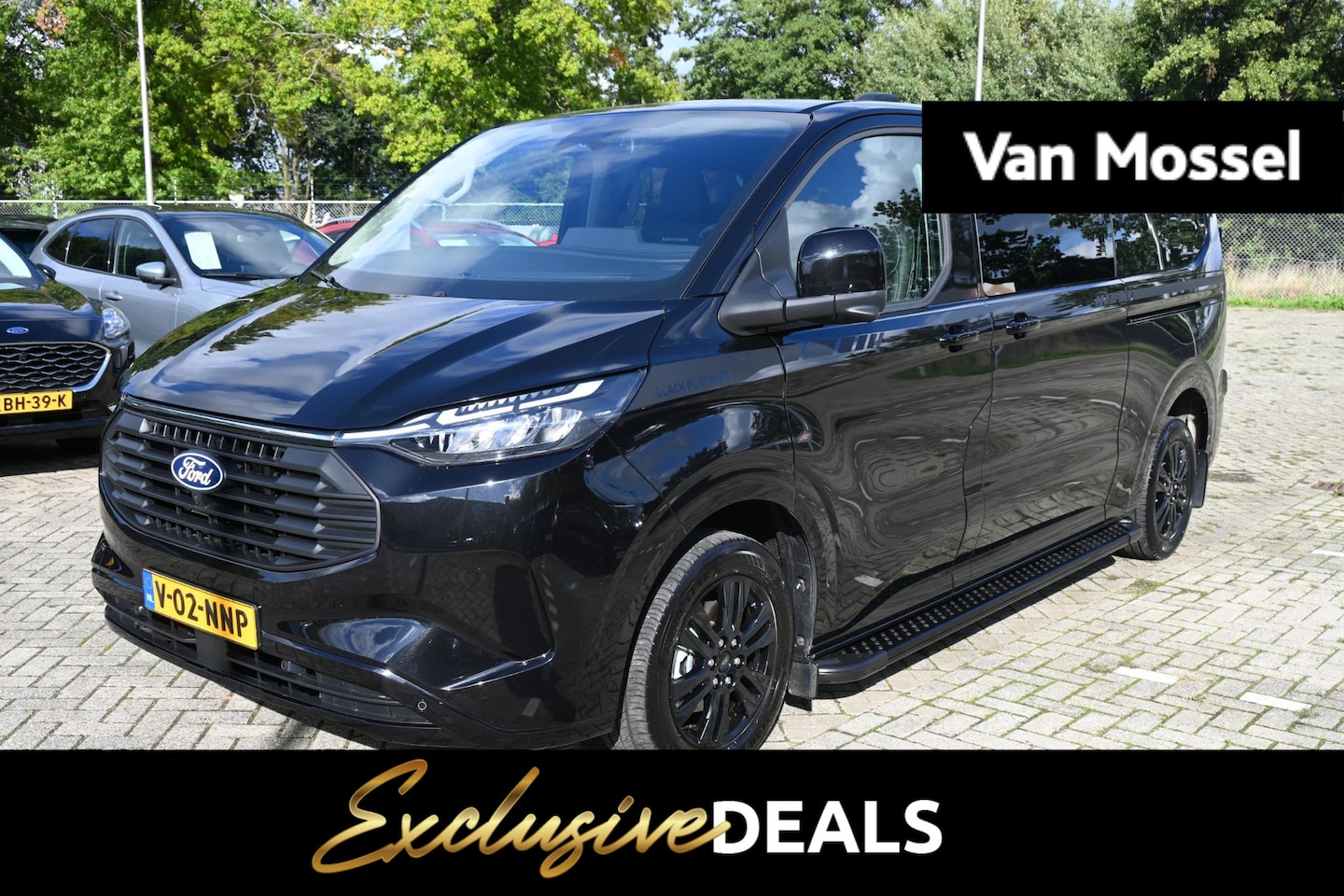 Ford Transit Custom - Black Platinum 320 2.5 PHEV L2H1 | Dubbel Cabine 5P | Leder | Adaptive Cruise Control | Ca - AutoWereld.nl