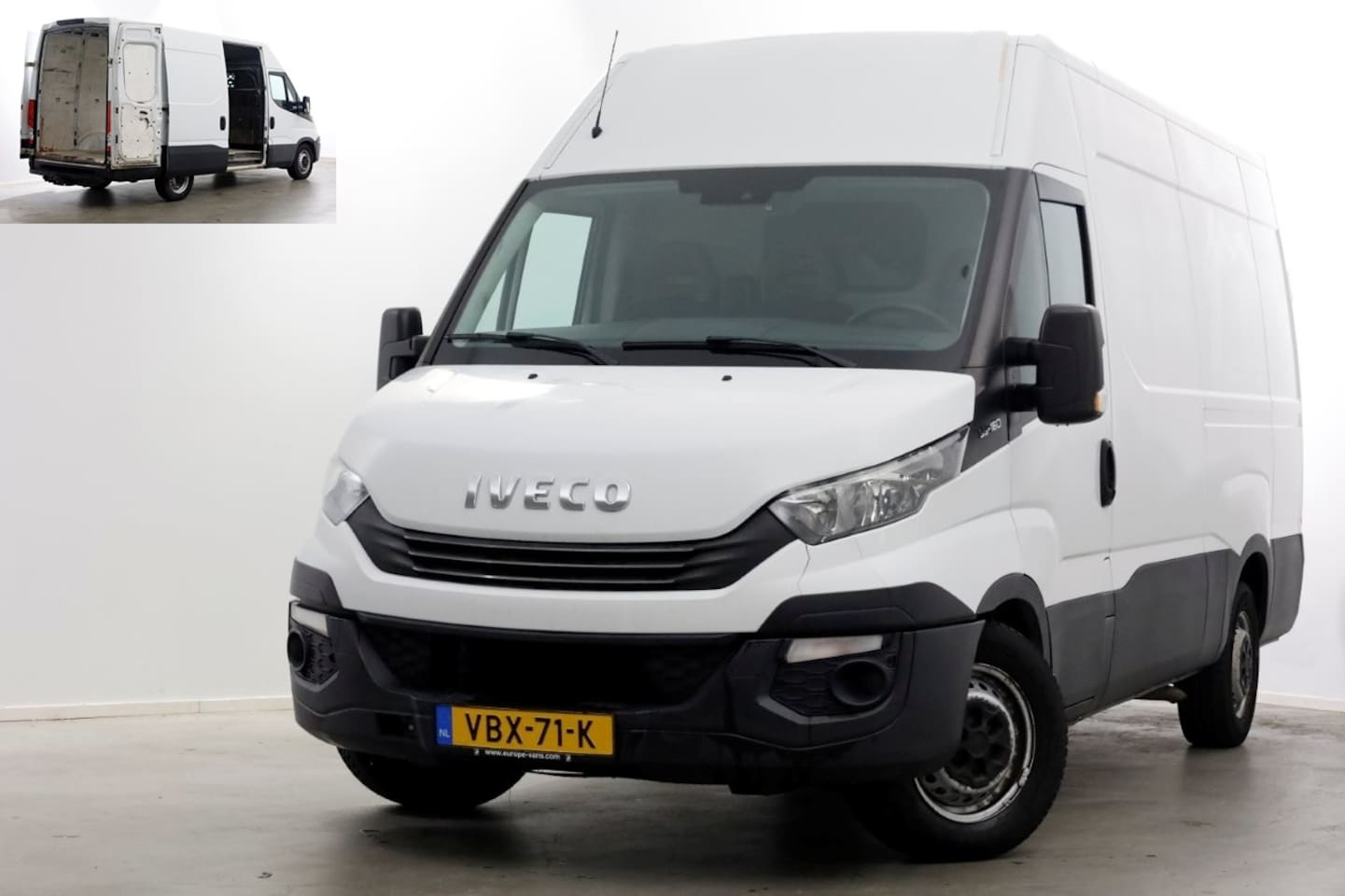 Iveco Daily - 35 S 16 35S16 160pk E6 L2H2 HiMatic Automaat Airco/Camara/Trekhaak 3500kg 07-2017 - AutoWereld.nl