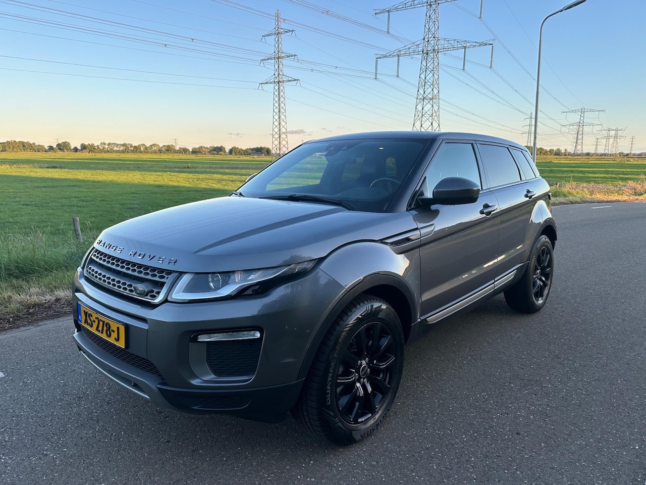 Land Rover Range Rover Evoque - 2.0 TD4 Dynamic Automaat Pano Leer Camera - AutoWereld.nl