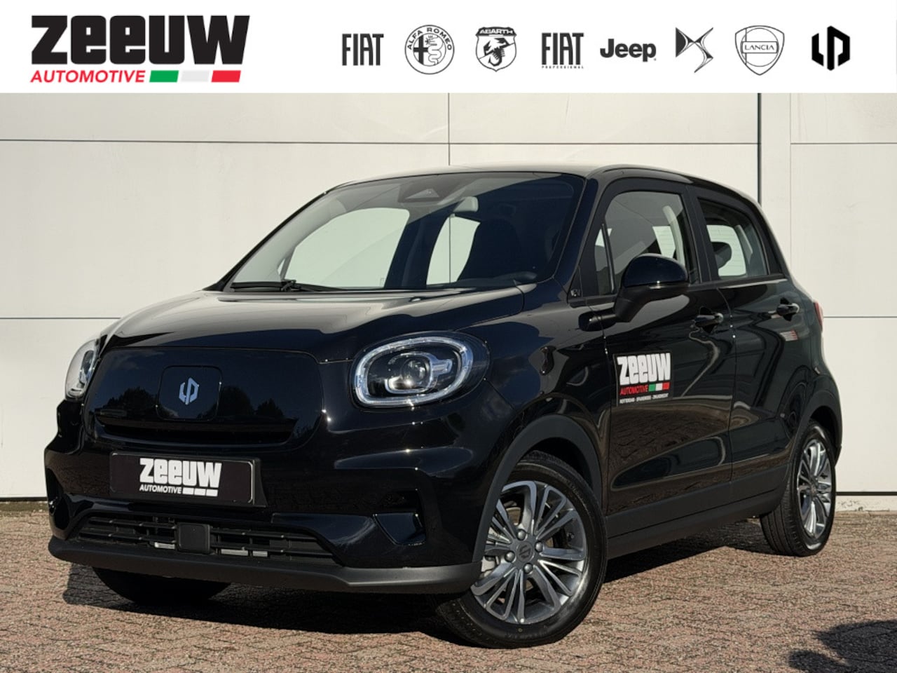 Leapmotor T03 - Design 37.3 kWh Limited Black Edition uit voorraad leverbaar! - AutoWereld.nl