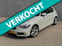 BMW 1-serie - 118i Sport|Aut|Pano|Navi|M-Leder|Stoelverw|LED|18''|Parelmoer wit