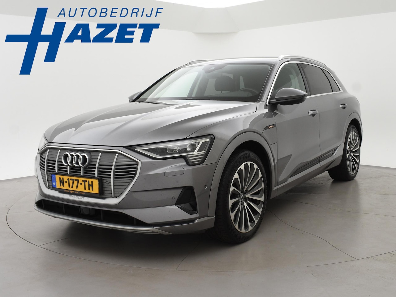 Audi e-tron - 55 95 KWH 408 PK + 21 INCH | LEDER | ADAPTIVE CRUISE | LUCHTVERING | CARPLAY | CAMERA - AutoWereld.nl