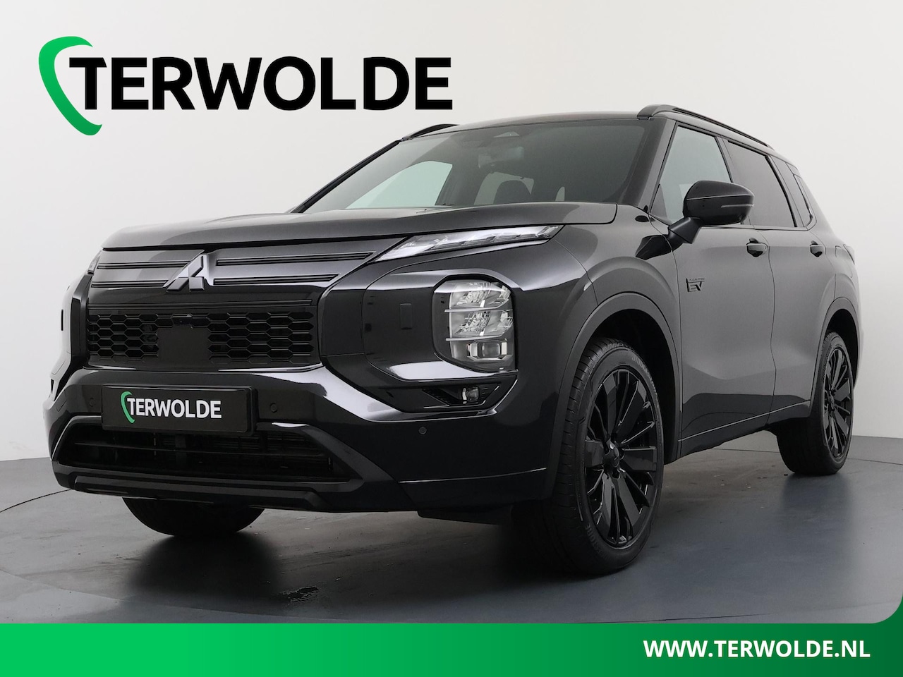 Mitsubishi Outlander - 2.4 PHEV Black Edition Lederen bekleding | MI-Pilot | Elektrische achterklep | Yamaha soun - AutoWereld.nl