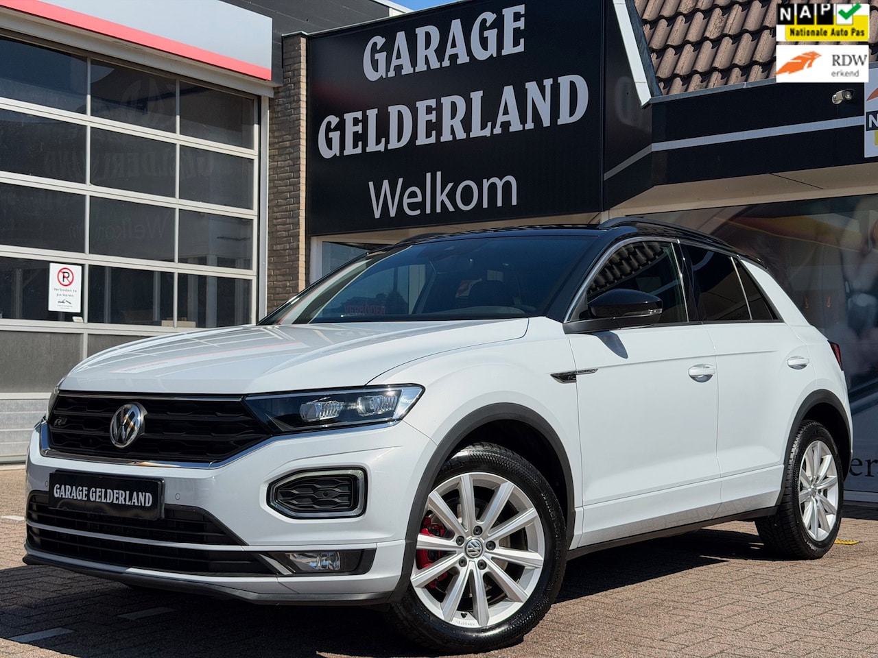 Volkswagen T-Roc - 2.0TSI 4Motion Sport R | Virtual | Xenon | Navi | Full-Led | Climate | Stoelverw. | Trekha - AutoWereld.nl