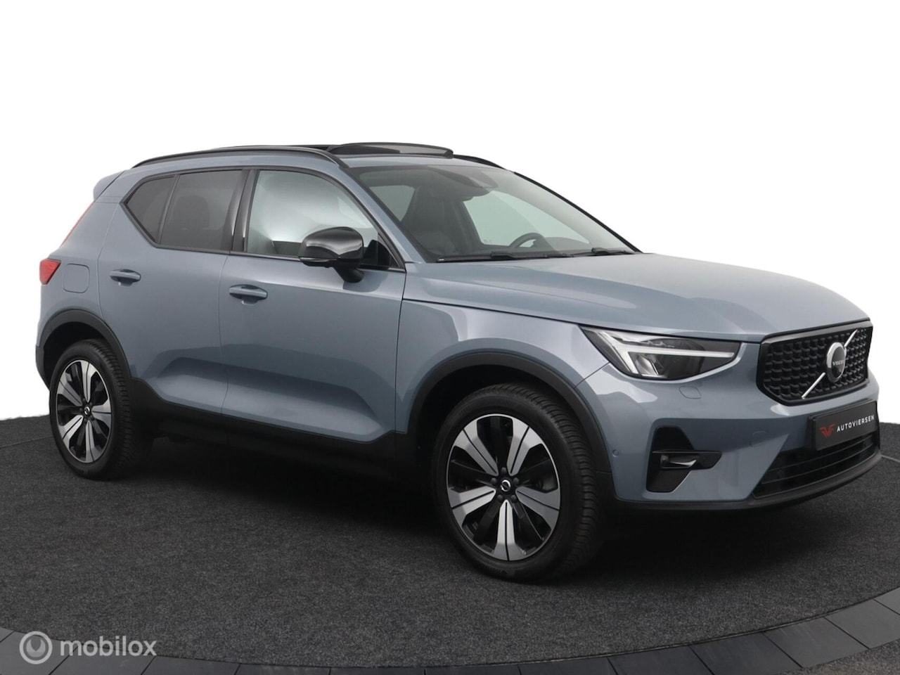 Volvo XC40 - 1.5 T5 Plug-in Hybrid Ultimate Dark | PANO | 360° | HARMAN KARDON | Adapt. Cruise - AutoWereld.nl