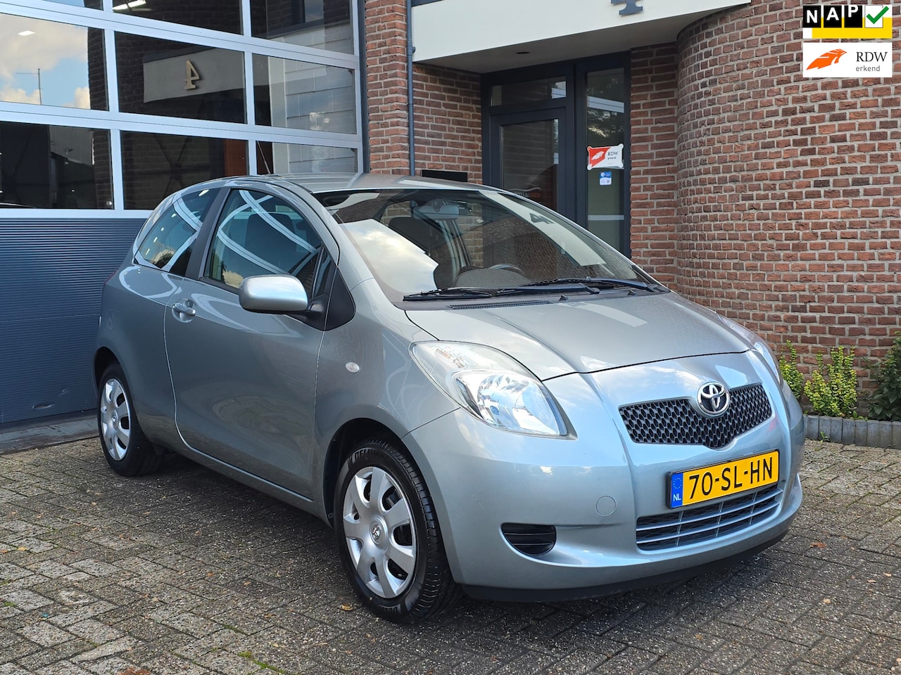 Toyota Yaris - 1.3 VVTi Sol MMT Automaat |Airco |Nap - AutoWereld.nl