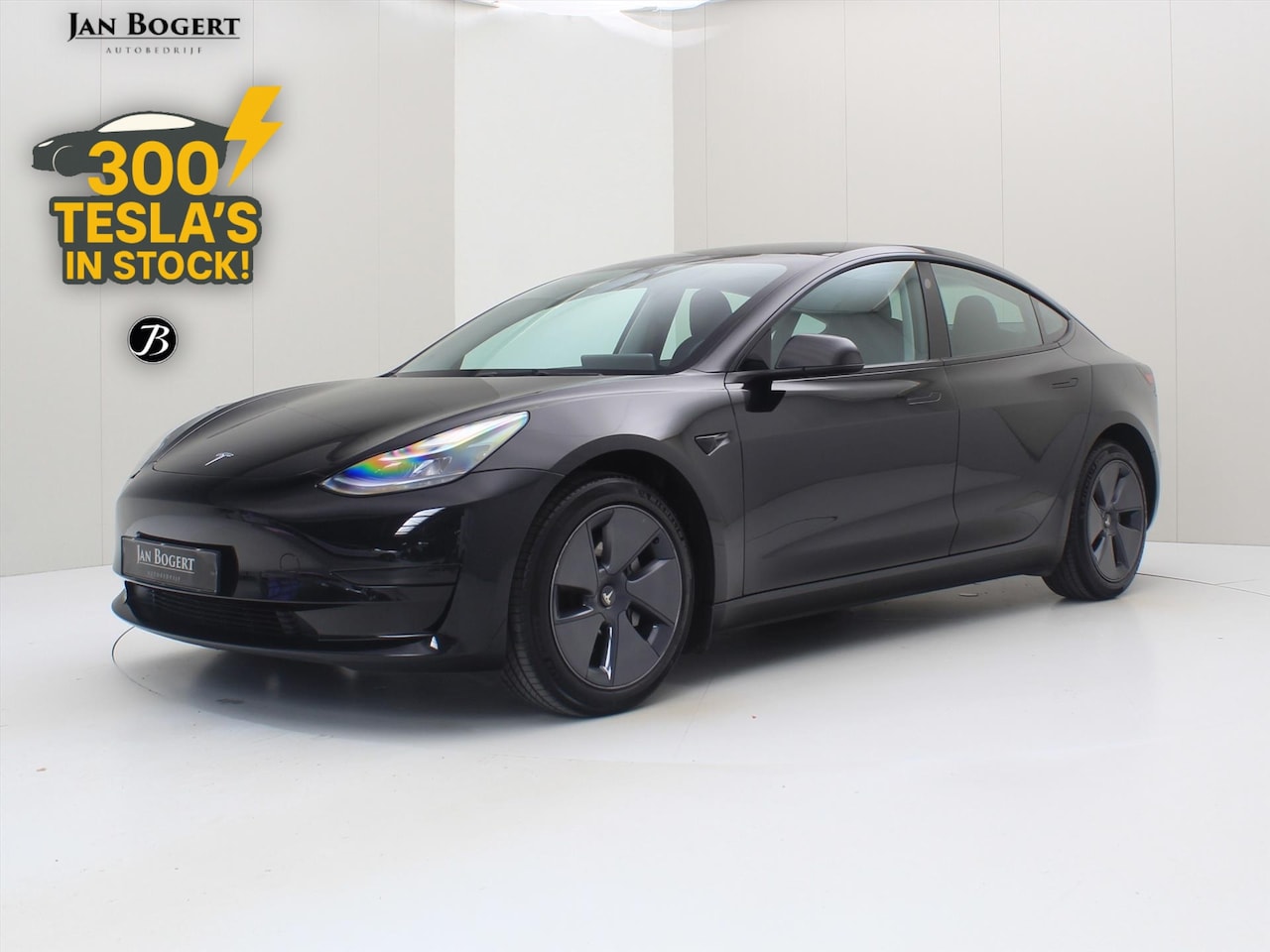 Tesla Model 3 - Standard RWD Plus UPGRADE 94.6% SoH [ LFP-ACCU+WARMTEPOMP+AUTOPILOT+60 kWh ] - AutoWereld.nl