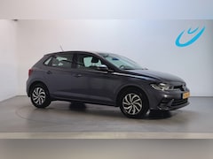 Volkswagen Polo - 1.0 TSI Life Business Navigatie Stoelverwarming Parkeersensoren App-Connect Beats