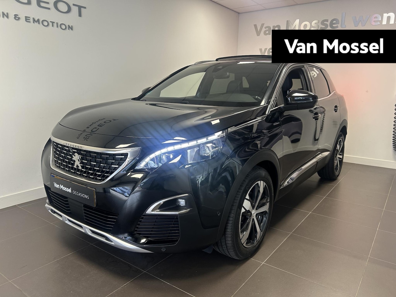 Peugeot 3008 - 1.2 PureTech Blue Lease Premium | Camera | Stoelverwarming | Panoramisch schuifdak | Apple - AutoWereld.nl