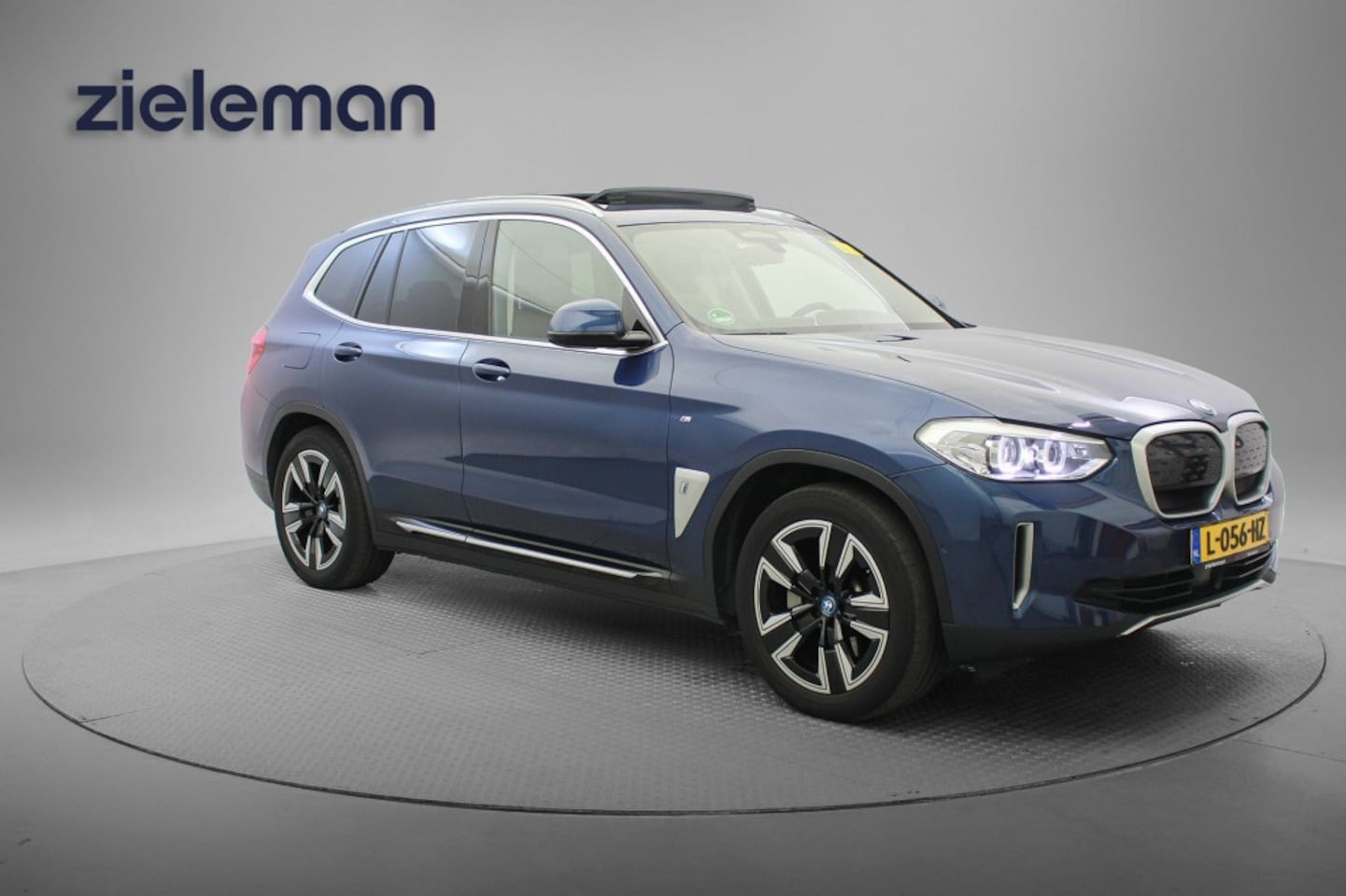 BMW iX3 - Executive 80 kWh - Panorama, Digitaal Cockpit, Carplay, Camera, Memory, Leer, Stoelverw. - AutoWereld.nl
