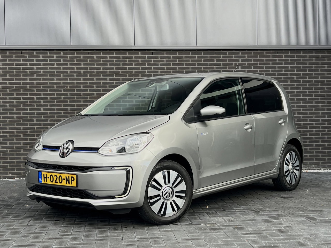 Volkswagen e-Up! - | Camera | Clima | LM | Cruise - AutoWereld.nl