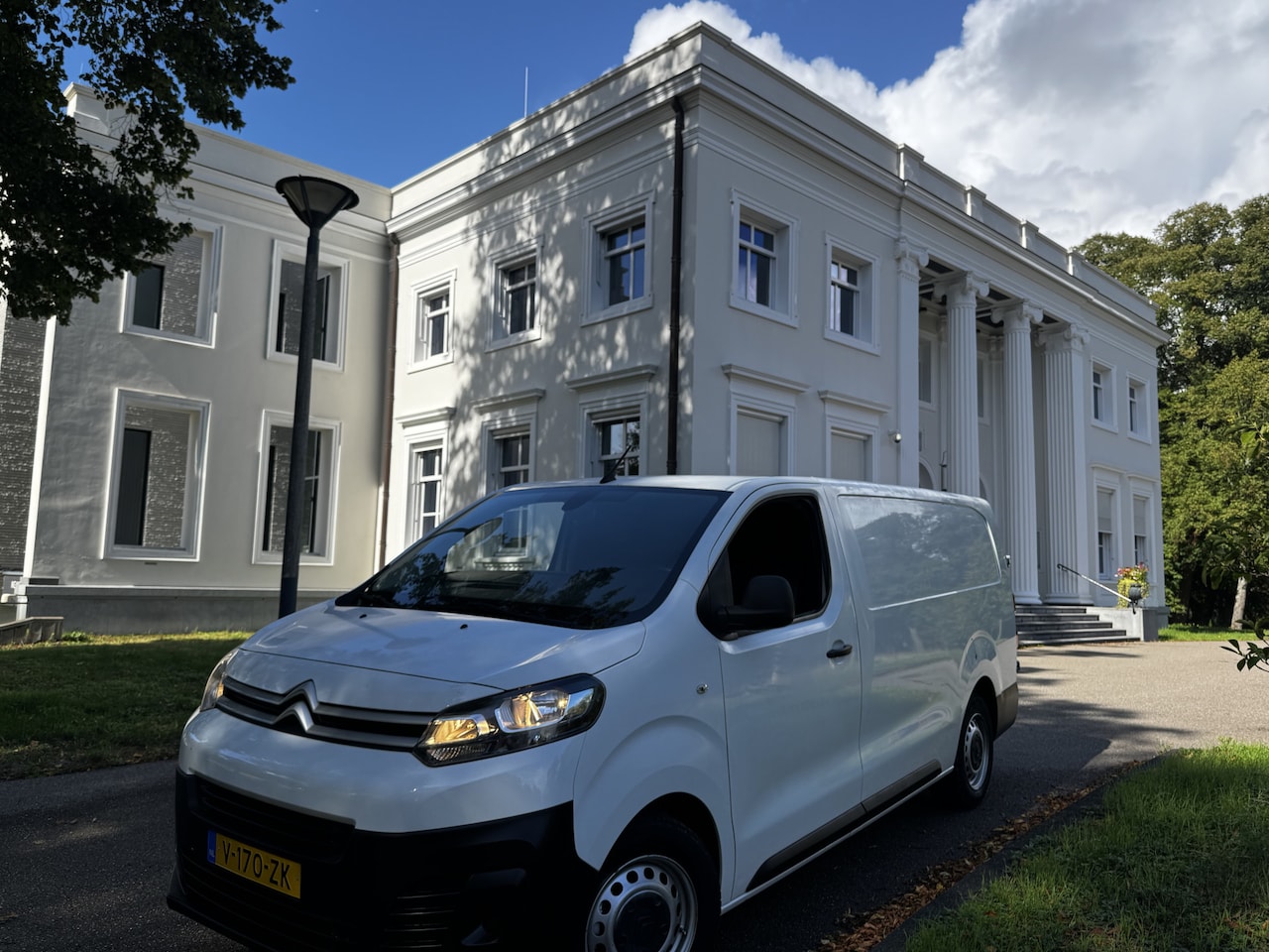 Citroën Jumpy - 2.0 BlueHDI 120 LANG, 3 PERS, 1:20!, L3H1 XL S&S - AutoWereld.nl