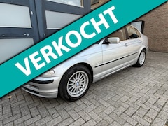 BMW 3-serie - 320i Executive Automaat