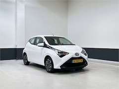 Toyota Aygo - 1.0 VVT-i x-play | NL | 1 Eig | Apple Carplay/ Android auto| Navigatie | Camera|