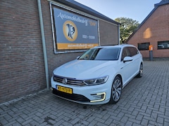 Volkswagen Passat Variant - 1.4 TSI GTE Connected Series Plus