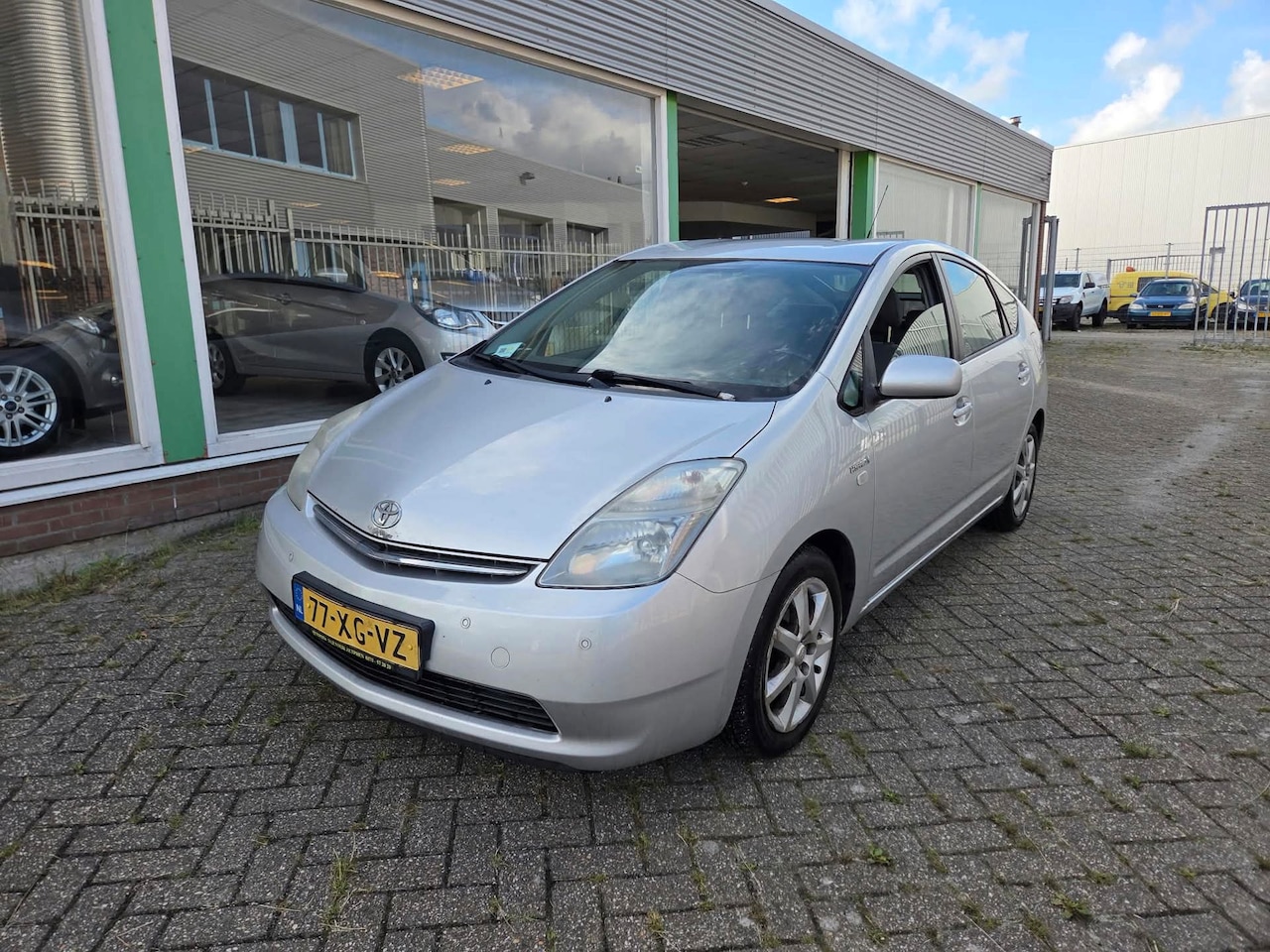 Toyota Prius - 1.5 VVT-i Comfort 1.5 VVT-i Comfort - AutoWereld.nl
