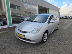 Toyota Prius - 1.5 VVT-i Comfort