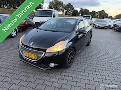 Peugeot 208 - 1.4 VTi Allure