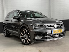Volkswagen Tiguan - 2.0 TSI 4Motion R-Line Pano, 360 Camera, HUD, Elektr Trekhaak, Enz. Enz