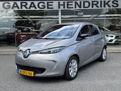 Renault Zoe - Q210 Zen Quickcharge 22 kWh (Eigen Accu) | Climate | Navi | All Season | LM velgen | Camer