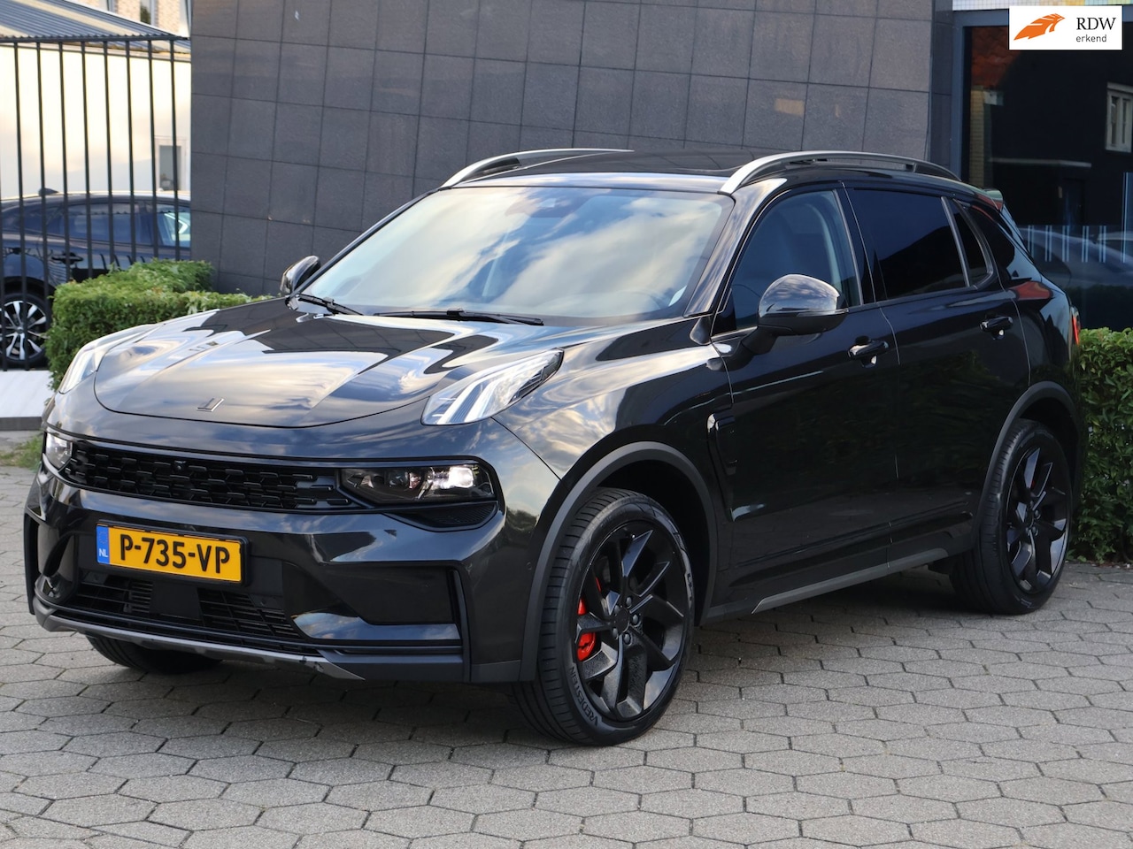 Lynk & Co 01 - 1.5 Black Edition |Pano|360|Autopark|Adaptive - AutoWereld.nl