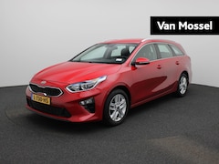 Kia Cee'd Sportswagon - Ceed 1.0 T-GDi DynamicLine | Apple Carplay / Android Auto | Achteruitrijcamera | Parkeerse