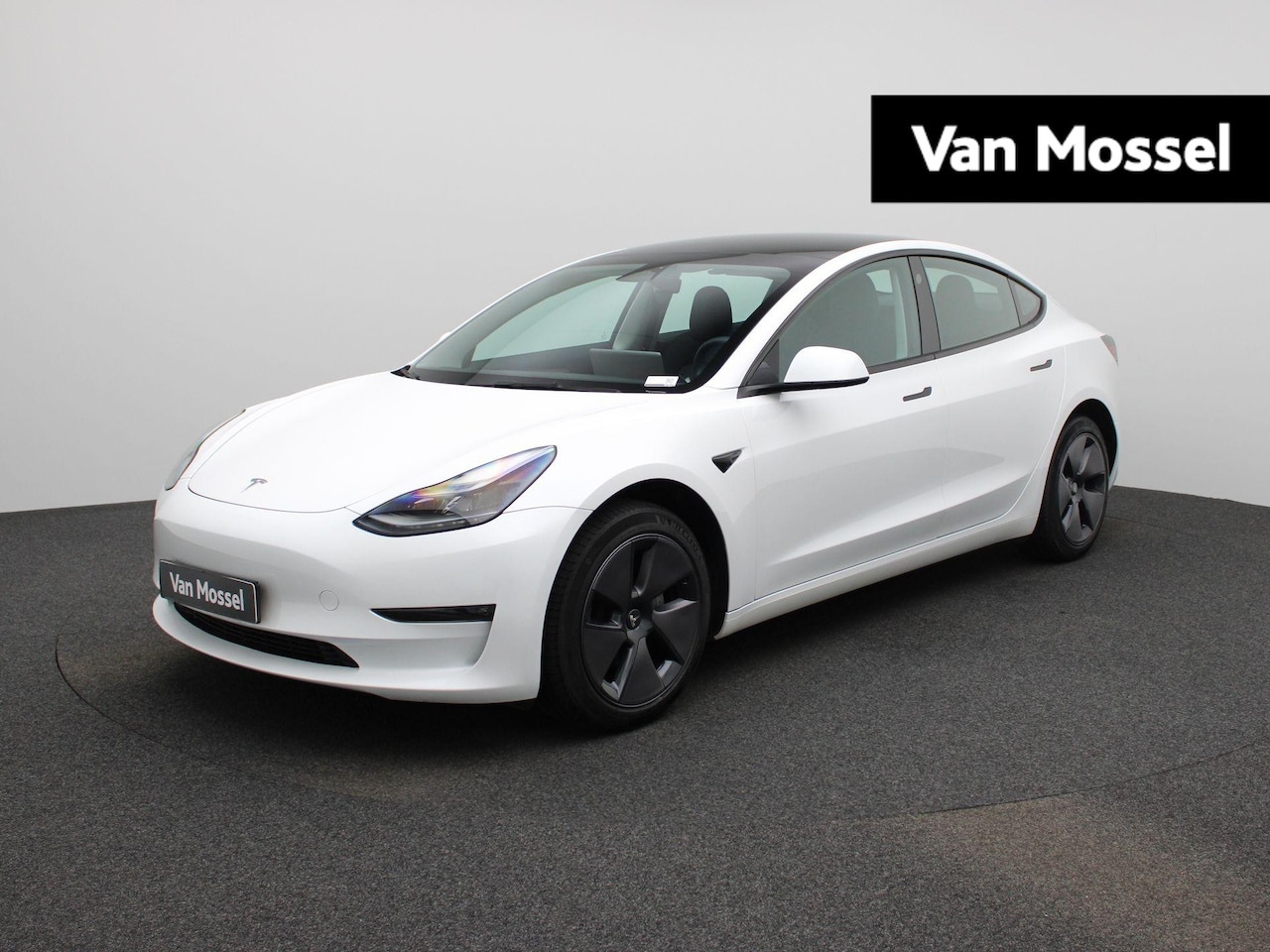 Tesla Model 3 - RWD Long Range | WORDT VERWACHT | APPLE CARPLAY | ANDROID AUTO | ACHTERUITRIJCAMERA | ELEK - AutoWereld.nl