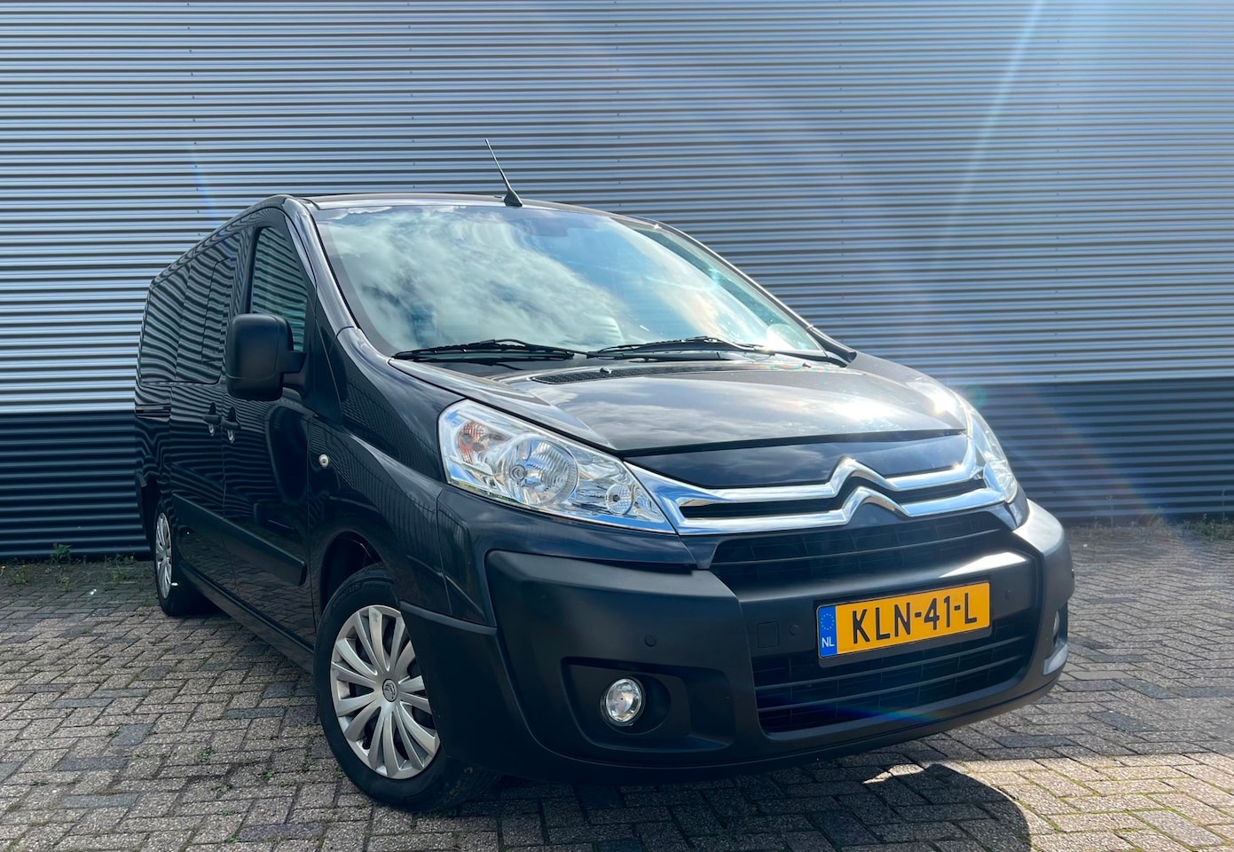 Citroën Jumpy - Rolstoelvervoer + elektrische/handmatige lift + 5/9 zitplaatsen - AutoWereld.nl