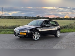 Alfa Romeo 147 - 2.0 T.Spark Business