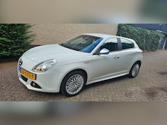 Alfa Romeo Giulietta - 1.4 T Progression lage kms