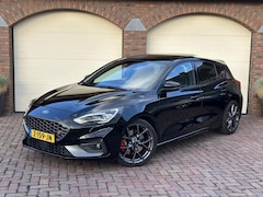 Ford Focus - 2.3 EcoBoost ST-X 281pk Panorama Performance Pack B&O LED Clima CarPlay