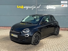 Fiat 500e - La Prima 42 kWh *pano *leer *carplay *camera *17”