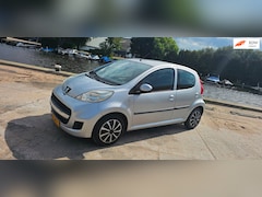 Peugeot 107 - 1.0-12V Sublime 5drs airco lage kms