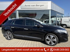 Renault Mégane Estate - 2.0 Bose, AUTOMAAT, panoramadak, half leder, navigatie, bluetooth, climatronic, cruisecont