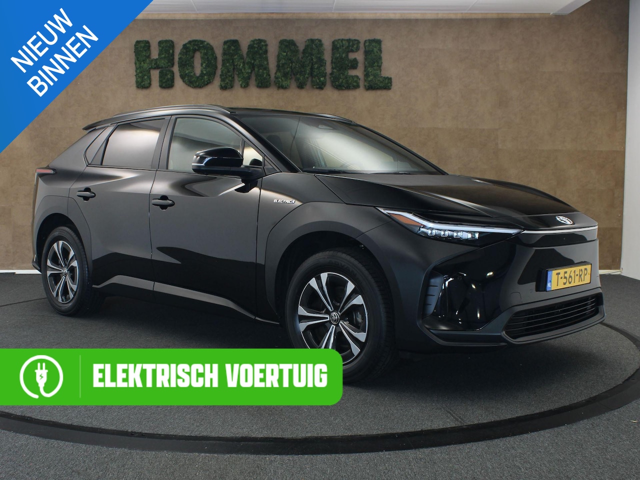 Toyota bZ4X - Dynamic 71 kWh - SOH 100% !!!- ORIGINEEL NEDERLANDSE AUTO - VASTE TREKHAAK - TREKGEWICHT 7 - AutoWereld.nl