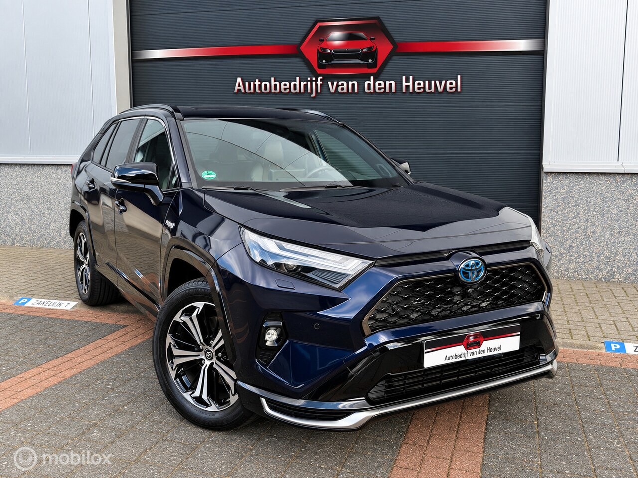 Toyota RAV4 - 2.5 Plug-in Hybrid AWD Bi-Tone Style Trekhaak - AutoWereld.nl