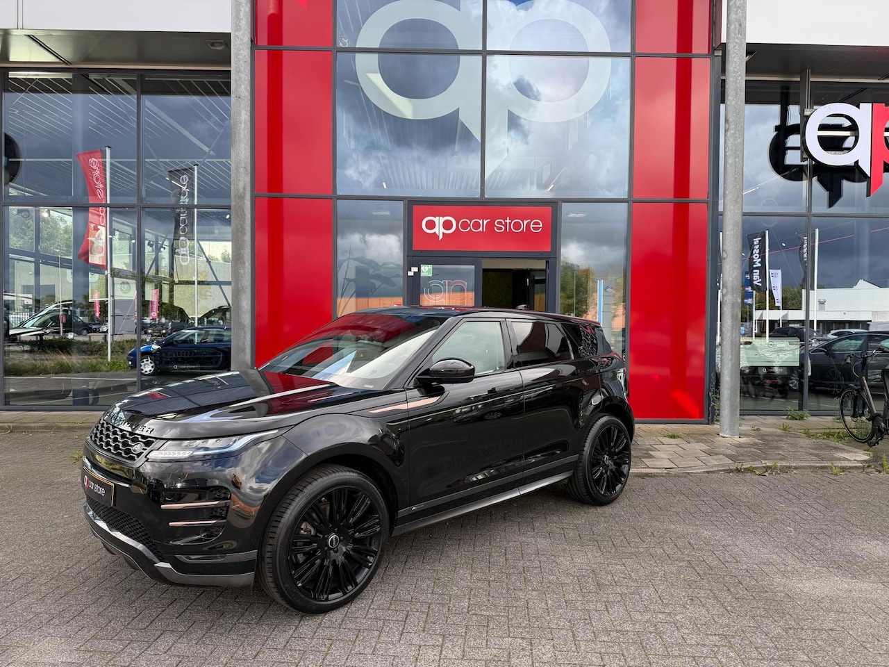 Land Rover Range Rover Evoque - 2.0 P200 AWD R-Dynamic Full Spec - AutoWereld.nl
