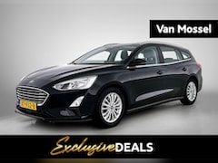 Ford Focus Wagon - 1.5 EcoBoost Titanium Business | TREKHAAK | Cruise control | Parkeersensoren voor en achte