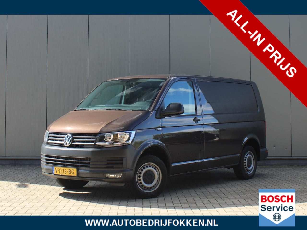 Volkswagen Transporter - 2.0 TDI 150pk DSG L1H2 Highline | Navigatie | Cruise control | Bluetooth | Bearlock - AutoWereld.nl