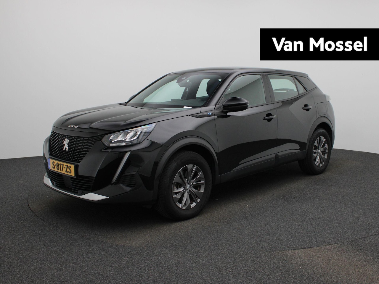 Peugeot e-2008 - EV Active Pack 50 kWh | Parkeersensoren | Climate control | Apple Carplay/Android Auto - AutoWereld.nl