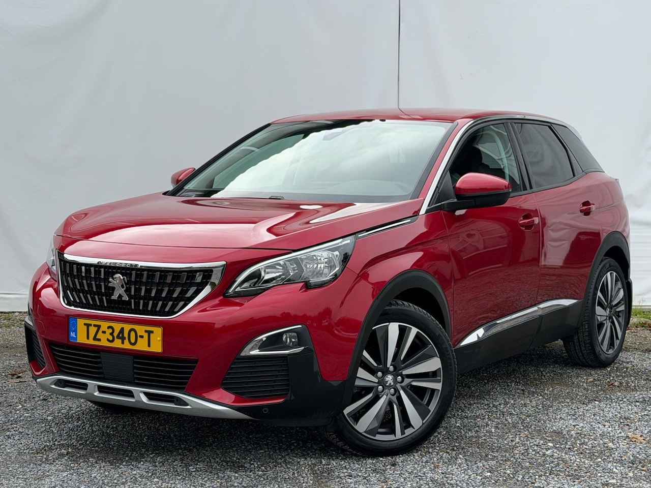 Peugeot 3008 - 1.2 PureTech Allure | Camera | Trekhaak - AutoWereld.nl