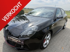 Alfa Romeo Giulietta - 1.750 Turbo Veloce Apple CarPlay - Camera - 41.955 KM - Ragazzon