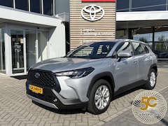Toyota Corolla Cross - HYBRID 200 DYNAMIC STOEL/STUURVERW PARK-SENSOREN BLIND-SPOT CLIMA AD-CRUISE 17' LM-VELGEN