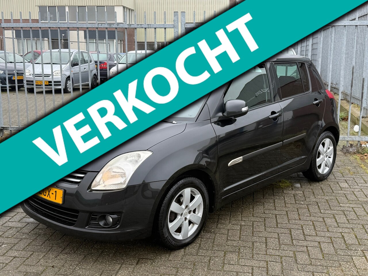 Suzuki Swift - 1.3 Limited 5 deurs 93PK! KMST NAP! AIRCO l STOELVERWARMING l ALCANTARA l CRUISE l LMV! DE - AutoWereld.nl