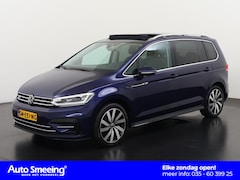 Volkswagen Touran - 1.5 TSI Highline R-Line Ext. DSG | Panoramadak | Leder | Trekhaak | Zondag Open