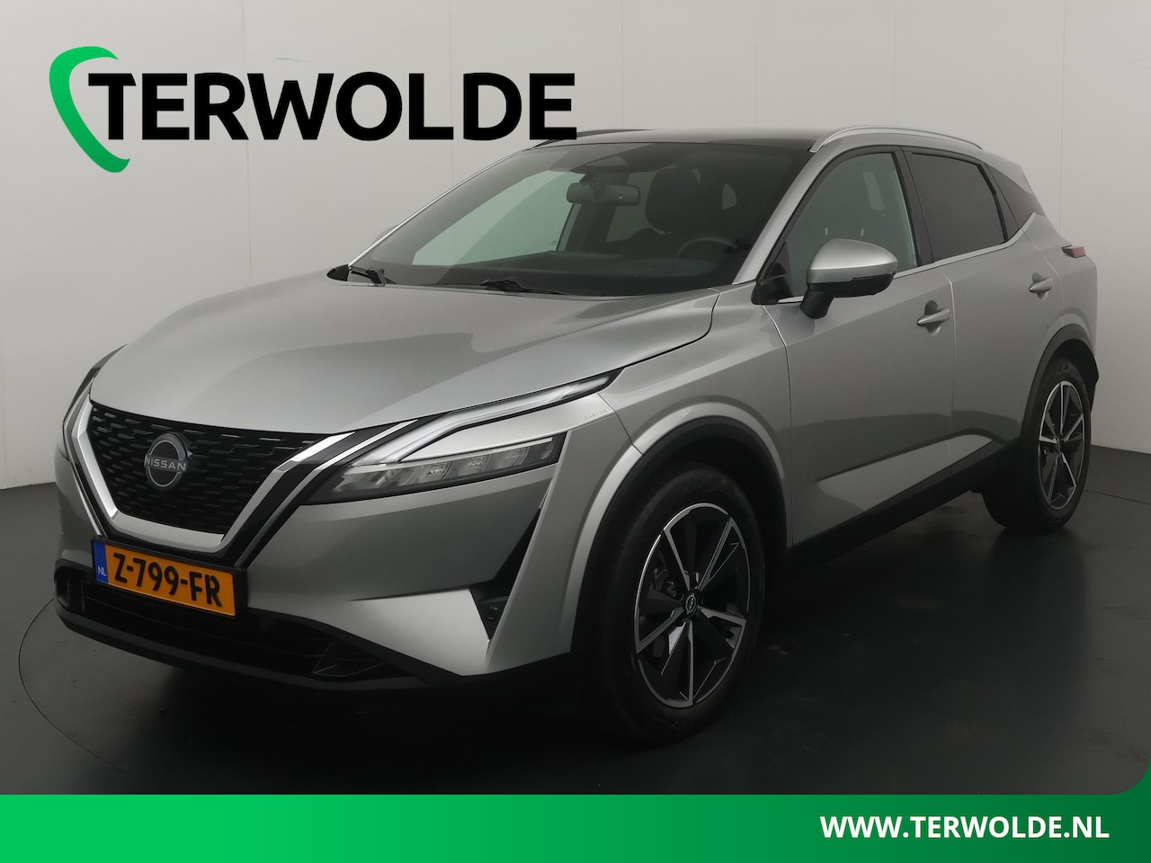 Nissan Qashqai - 1.3 MHEV Xtronic Tekna | Panoramadak | Stoel-, Stuur- & Voorruitverw. | Trekhaak | - AutoWereld.nl