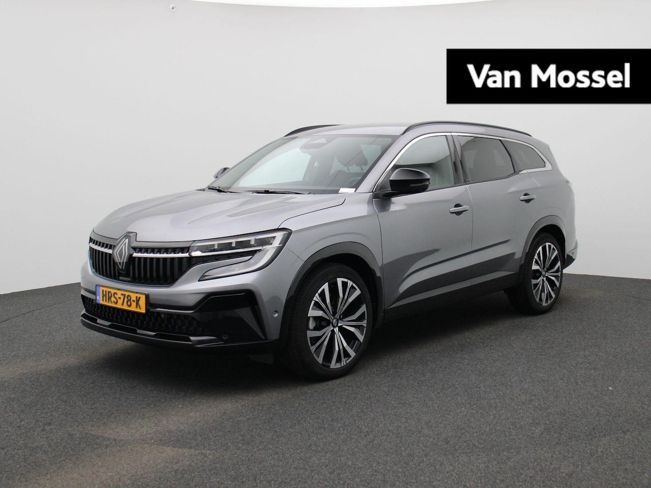 Renault Espace - E-Tech full hybrid 200 iconic 7p. | Trekhaak | Adaptive Cruise Control | Blind Spot Warnin - AutoWereld.nl