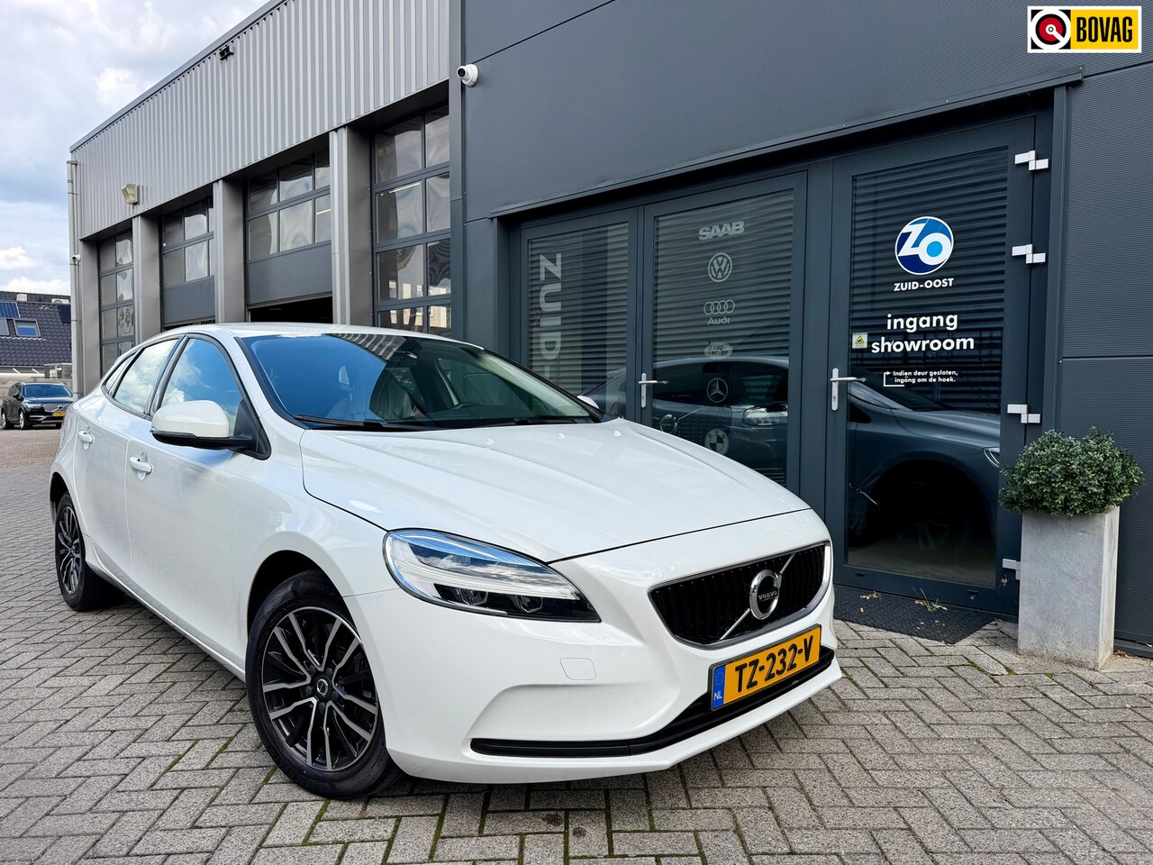 Volvo V40 - 1.5 T2 Polar+ volvo on call - AutoWereld.nl