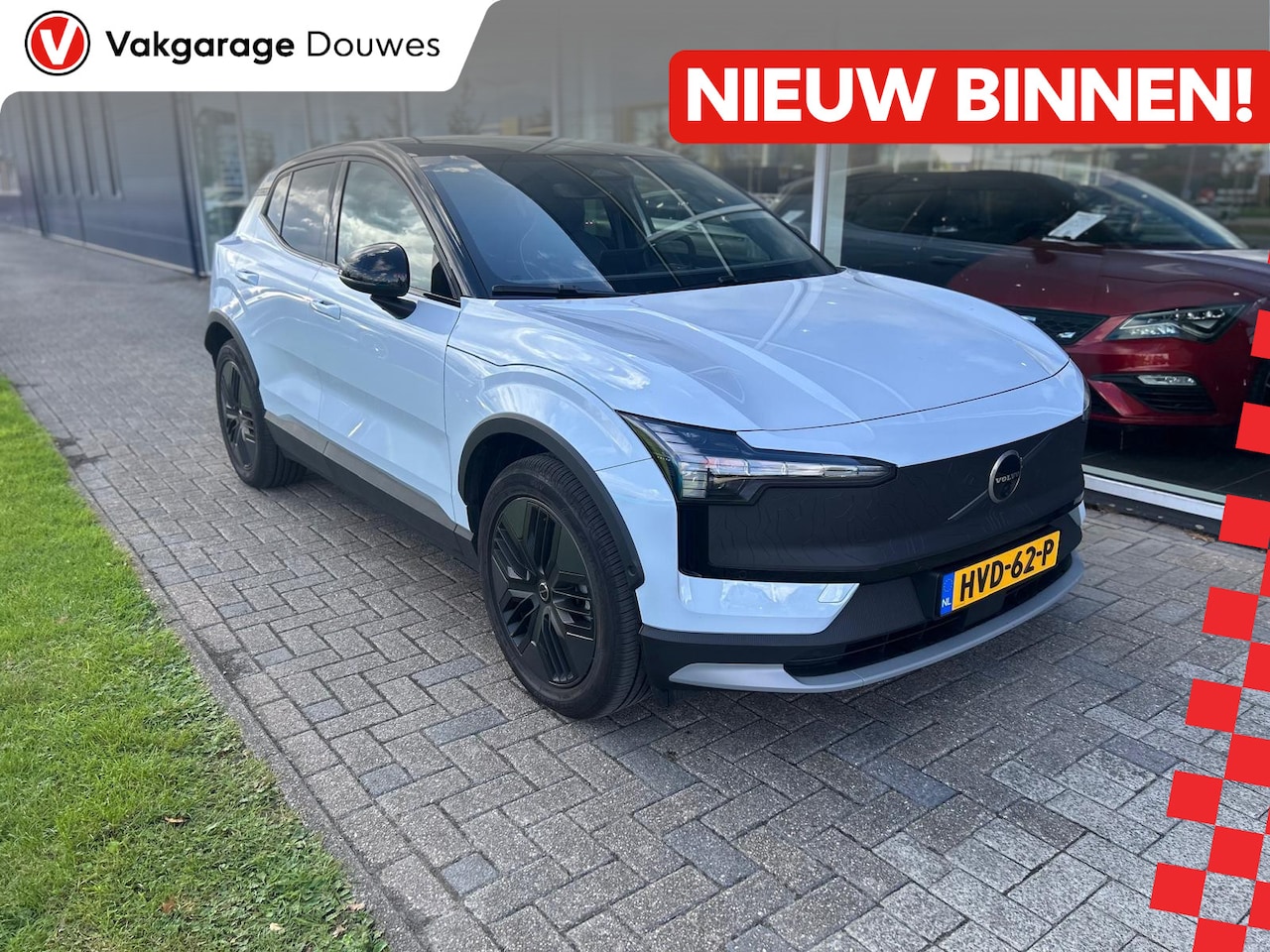 Volvo EX30 Cross Country - Twin Motor Performance Ultra 69 kWh NAP|BTW|PANO|ACC|360|Elec. stoelen - AutoWereld.nl