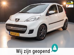 Peugeot 107 - 1.0-12V XS-1 jaar apk-airco-elek ramen